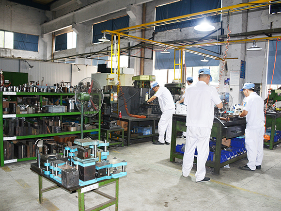 R & D mold workshop